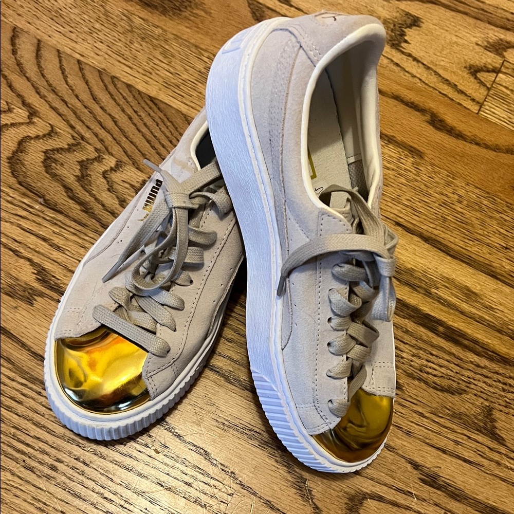 Puma Beige and Gold Sneakers